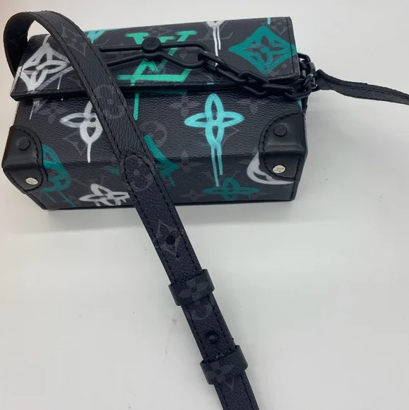 SOLD!!Louis Vuitton Monogram Eclipse Steamer Wearable Wallet Graffiti Multicolor - Picture 9 of 15